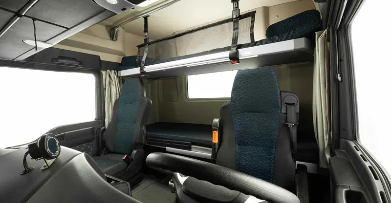 Truck de cargaison 8x4 Sitrak C7H