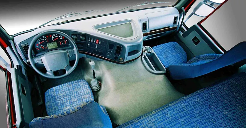 TRUCHER MÉLIGNE 6X4 HOWO-T7H