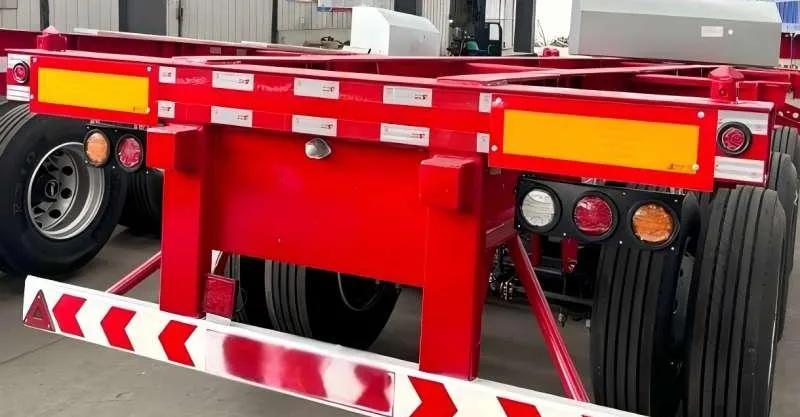 Tri-Tri Skeleton Semi Trailer